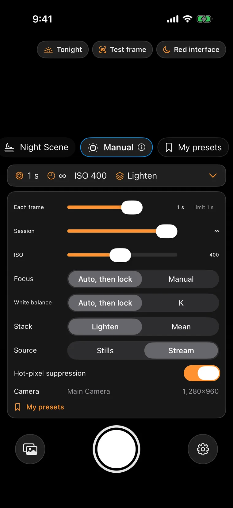 Manual controls showing separate single frame exposure and total duration settings, alongside ISO, focus, white balance and stacking options.